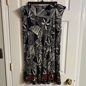 Chico's Black and Cream Patterned Skirt with Contrast Trim and Beaded Bottom!
